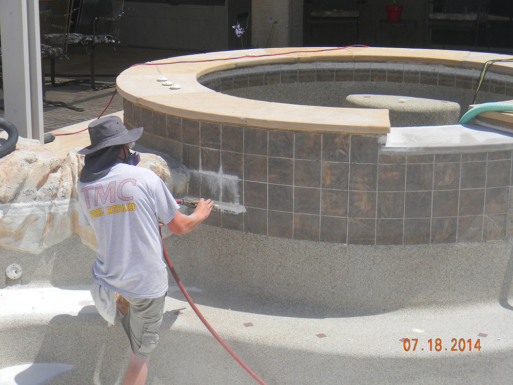 pool-tile-cleaning-glass.jpg
